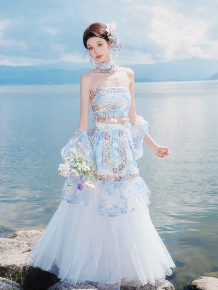 Women's suits with ethnic styl - огляд і ціна Ethnic Fashion Shoot